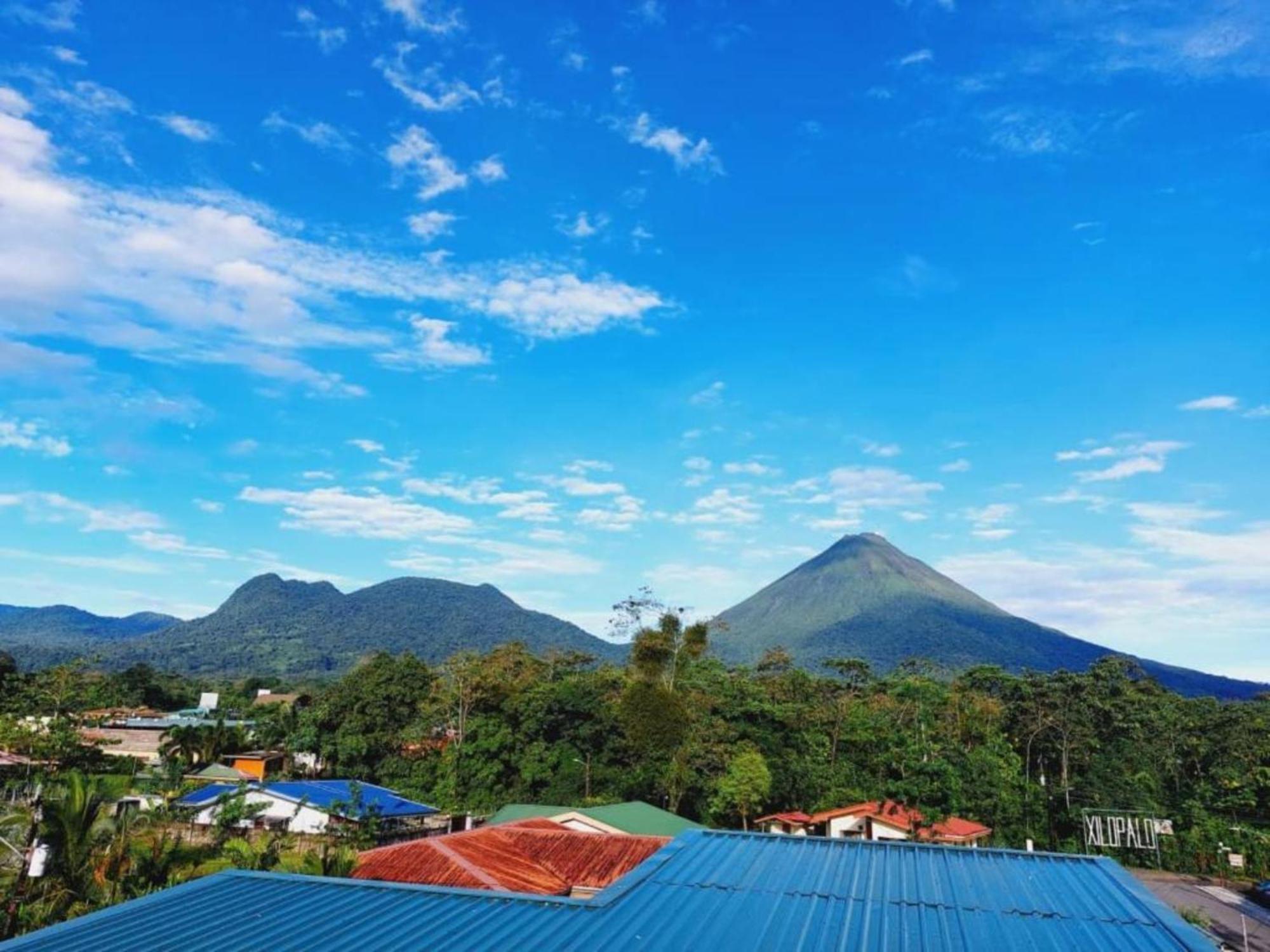 By Treebu Bed and breakfast La Fortuna